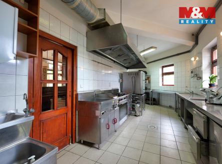 P1160226.jpeg | Prodej - dům/vila, 407 m²