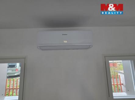 20250912_124351.jpg | Pronájem - kanceláře, 48 m²