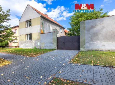 Realitni╠ü fotografie  - Slave╠îti╠ün - Kla╠üra Pr╠îibi╠ükova╠ü - 1.jpg | Prodej - dům/vila, 120 m²