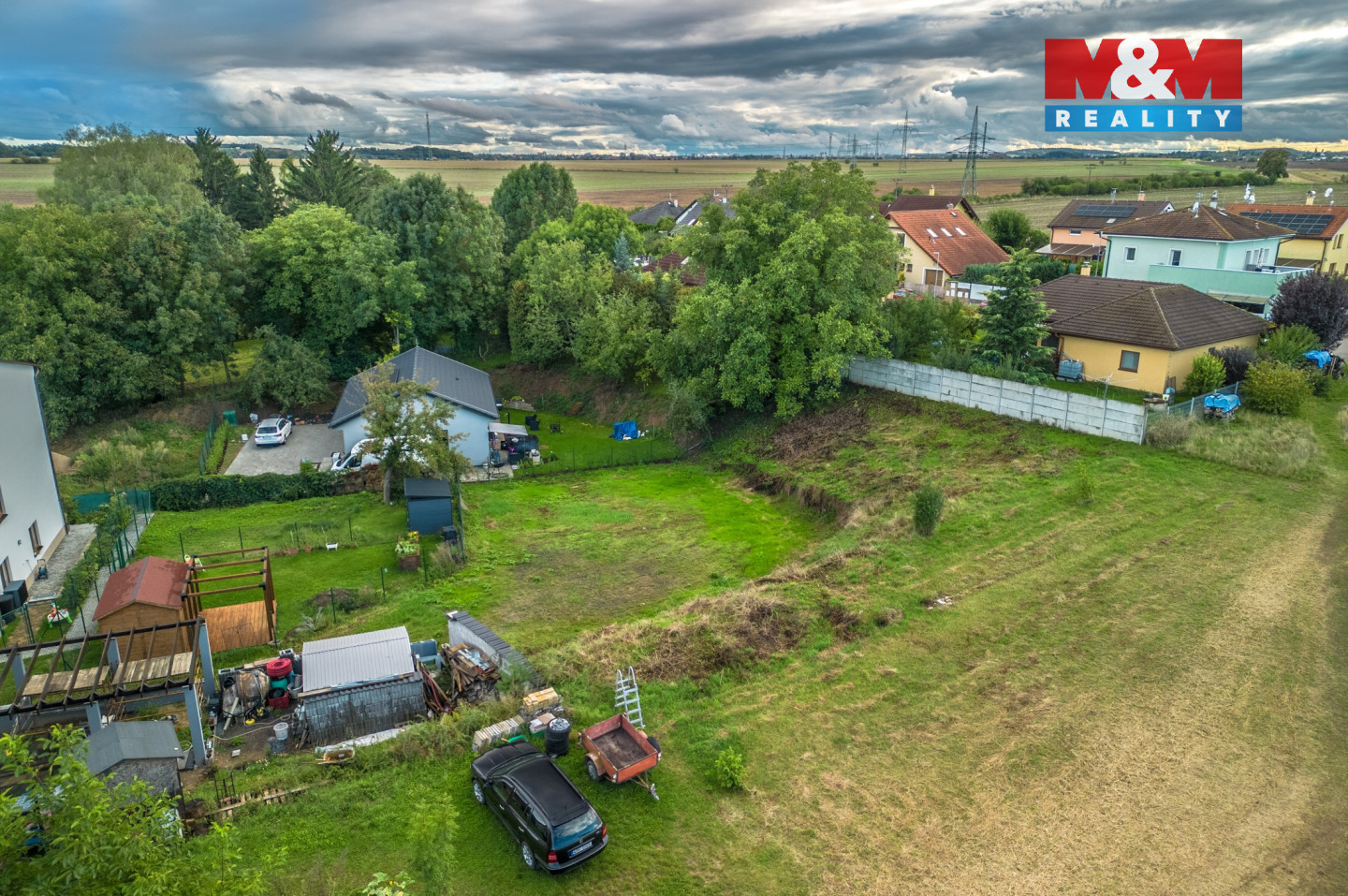 Pohled na pozemek