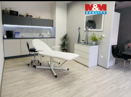 IMG_2729.jpg | Pronájem - obchodní prostor, 33 m²