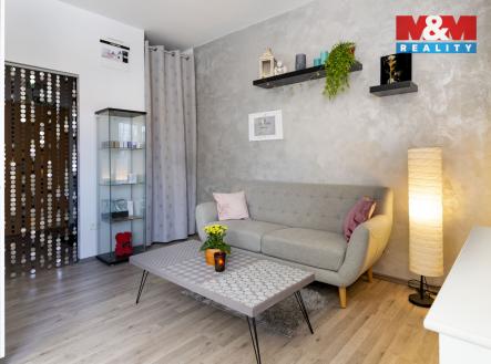 01_salon_C.jpg | Pronájem - obchodní prostor, 33 m²