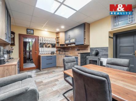 SKR07599-HDR.jpg | Prodej - dům/vila, 162 m²