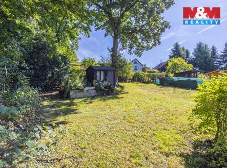 Pohled na zahradu | Prodej - pozemek, zahrada, 458 m²