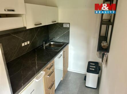 kuchyňský kout | Pronájem bytu, 1+kk, 25 m²