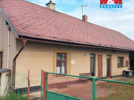 dům a dvorek | Prodej - dům/vila, 155 m²