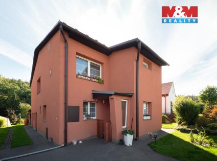 Dům | Prodej - dům/vila, 160 m²