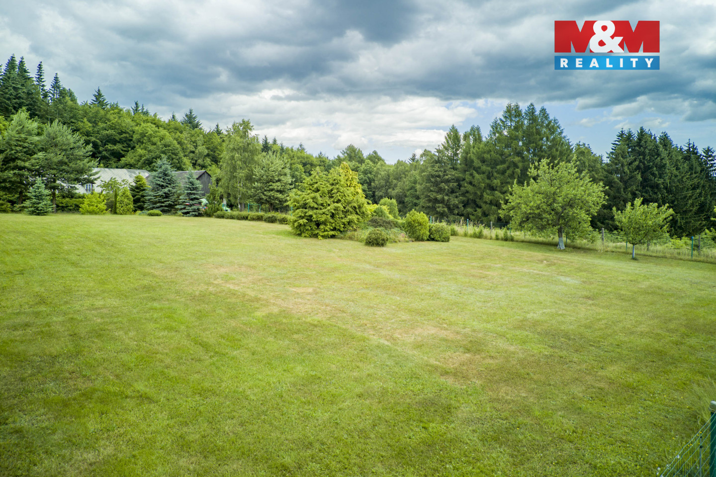 Pozemky Dronmax_0193-hdr.jpg