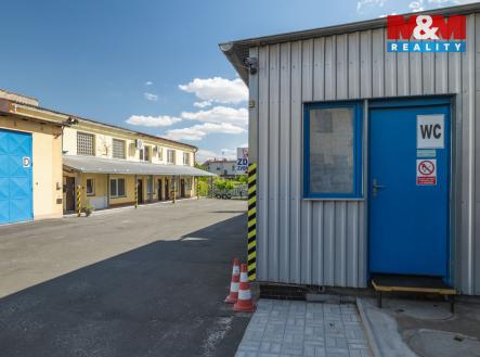 pohled na prostory dvora | Pronájem - skladovací prostor, 30 m²