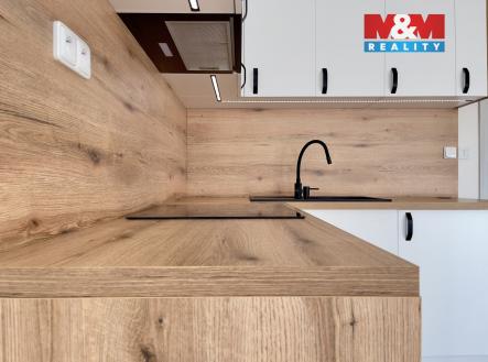 IMG_2877.jpeg | Pronájem bytu, 1+kk, 33 m²