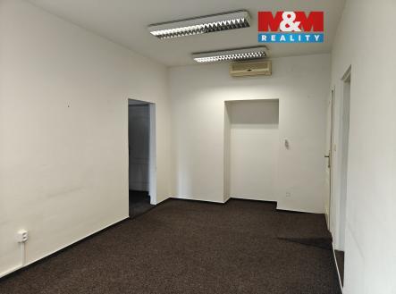 IMG20251002093741.jpg | Pronájem - kanceláře, 37 m²