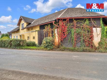 Pohled na dům - stodolu | Prodej - chata/rekreační objekt, 95 m²