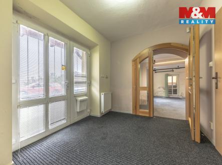 vstup | Prodej - obchodní prostor, 224 m²