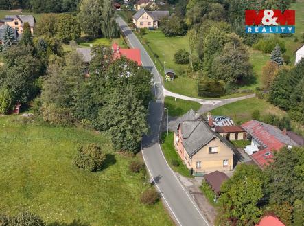 Pohled na dům a okolí | Prodej bytu, 3+1, 118 m²