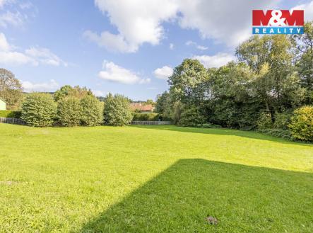 pohled na pozemek | Prodej - pozemek pro bydlení, 2 326 m²