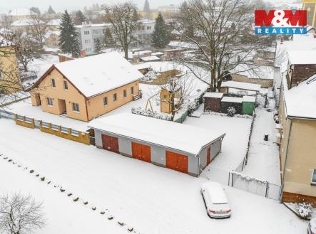 Pohled na okolí | Pronájem bytu, 3+kk, 71 m²