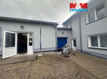 IMG_8452.jpeg | Pronájem - obchodní prostor, 105 m²