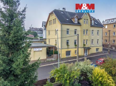 Pohled na dům | Prodej - obchodní prostor, 224 m²