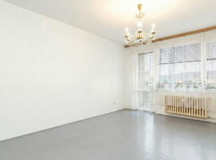 creativefabrica-ai-image-editor-2-bot.png | Prodej bytu, 2+1, 62 m²