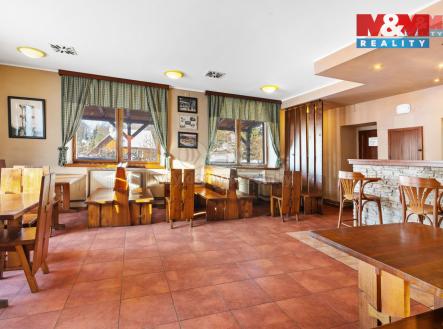 621db7a4-3466-440b-ba22-31e3bdd9db90.jpg | Prodej - hotel, 651 m²