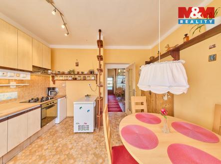přízemí obyt kuchyň | Prodej - dům/vila, 159 m²