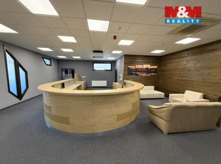 IMG_9183.jpeg | Pronájem - obchodní prostor, 100 m²