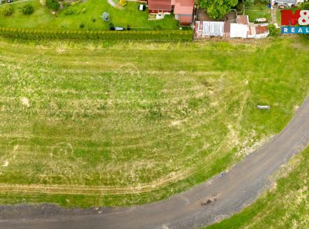 Příjezdová cesta k pozemku | Prodej - pozemek pro bydlení, 779 m²
