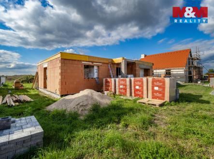 přední část domu | Prodej - dům/vila, 178 m²