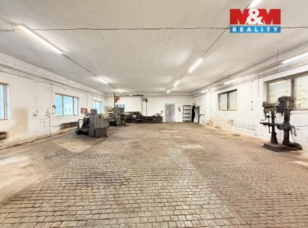 image_42432C29-E507-43C0-9DBF-42C6ACE7F089_1760544013.jpeg | Pronájem - výrobní prostor, 318 m²