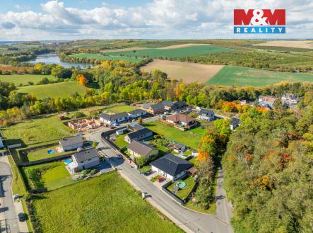 okolí | Prodej - pozemek pro bydlení, 1 294 m²