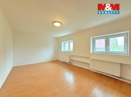 Pokoj v patře | Prodej - dům/vila, 108 m²