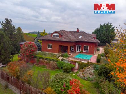 Dům | Prodej - dům/vila, 326 m²