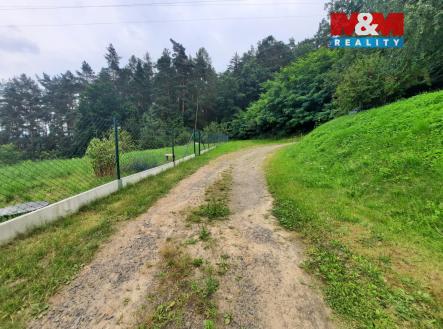 Příjezdová cesta.jpg | Prodej - pozemek pro bydlení, 2 948 m²