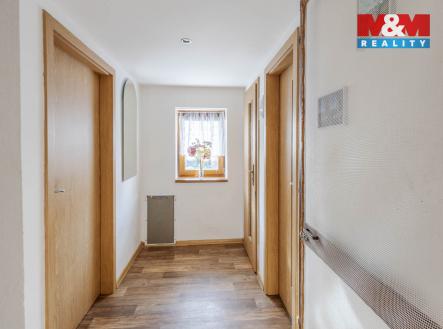 Chodba- byt 1 | Prodej - dům/vila, 200 m²
