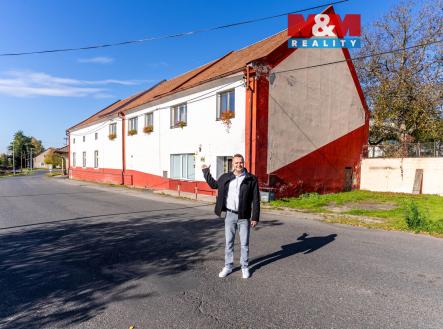 Pohled na dům | Prodej - kanceláře, 850 m²