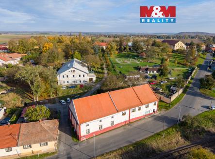 Pohled na dům | Prodej - kanceláře, 874 m²