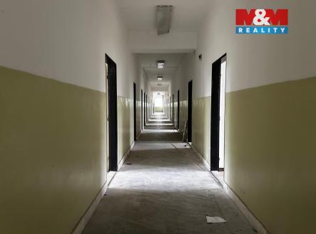 chodba (2).jpg | Pronájem - kanceláře, 520 m²