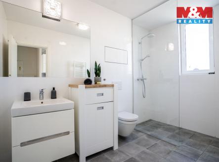 koupelna.jpg | Pronájem bytu, 1+kk, 33 m²