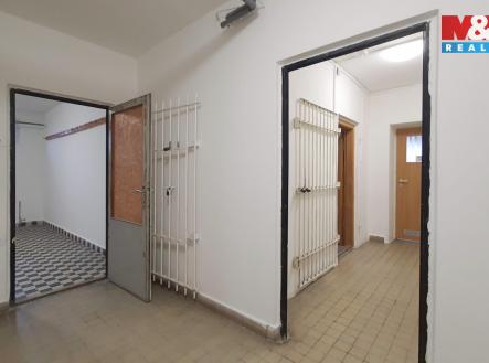 Chodba.jpg | Pronájem - obchodní prostor, 55 m²