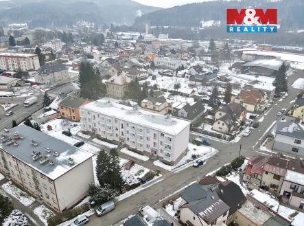 image_352A559E-250A-4B4D-8DD3-58C2EBD33561_1770065939.jpeg | Prodej bytu, 3+1, 62 m²