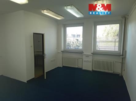 IMG_20251020_124538.jpg | Pronájem - kanceláře, 48 m²