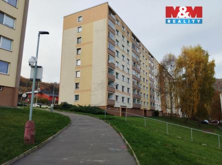 Pohled na dům | Pronájem bytu, 1+1, 42 m²