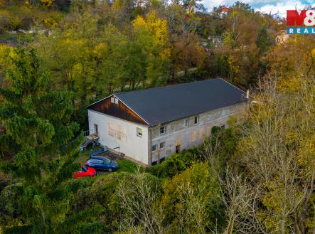 023.jpg | Prodej - obchodní prostor, 700 m²