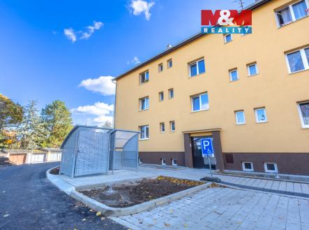 Realitni╠ü fotografie - Louny - Zden╠îka Ipserova╠ü - 13.jpg | Pronájem - obchodní prostor, 50 m²