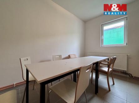 IMG_6642.jpg | Pronájem - skladovací prostor, 650 m²