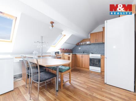 37.jpg | Prodej - dům/vila, 327 m²