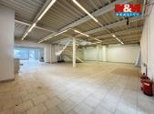 Pronájem - obchodní prostor, 180 m²