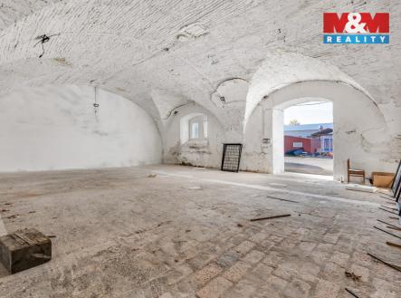 Skuhrov_hala_12.jpg | Pronájem - skladovací prostor, 150 m²