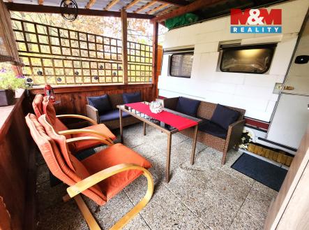 pergola s posezením | Prodej - chata/rekreační objekt, 30 m²