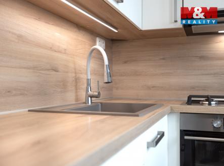 Realitni╠ü fotografie - Postoloprty - Dominika Dona╠ütova╠ü - 5.jpg | Prodej bytu, 2+1, 53 m²